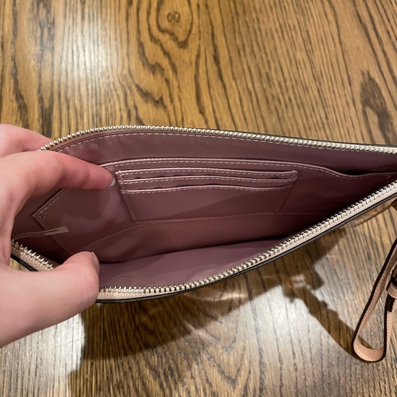 Coach Rose Gold Patent Leather Wallet/Wristlet - some wear - Picture 3 of 3